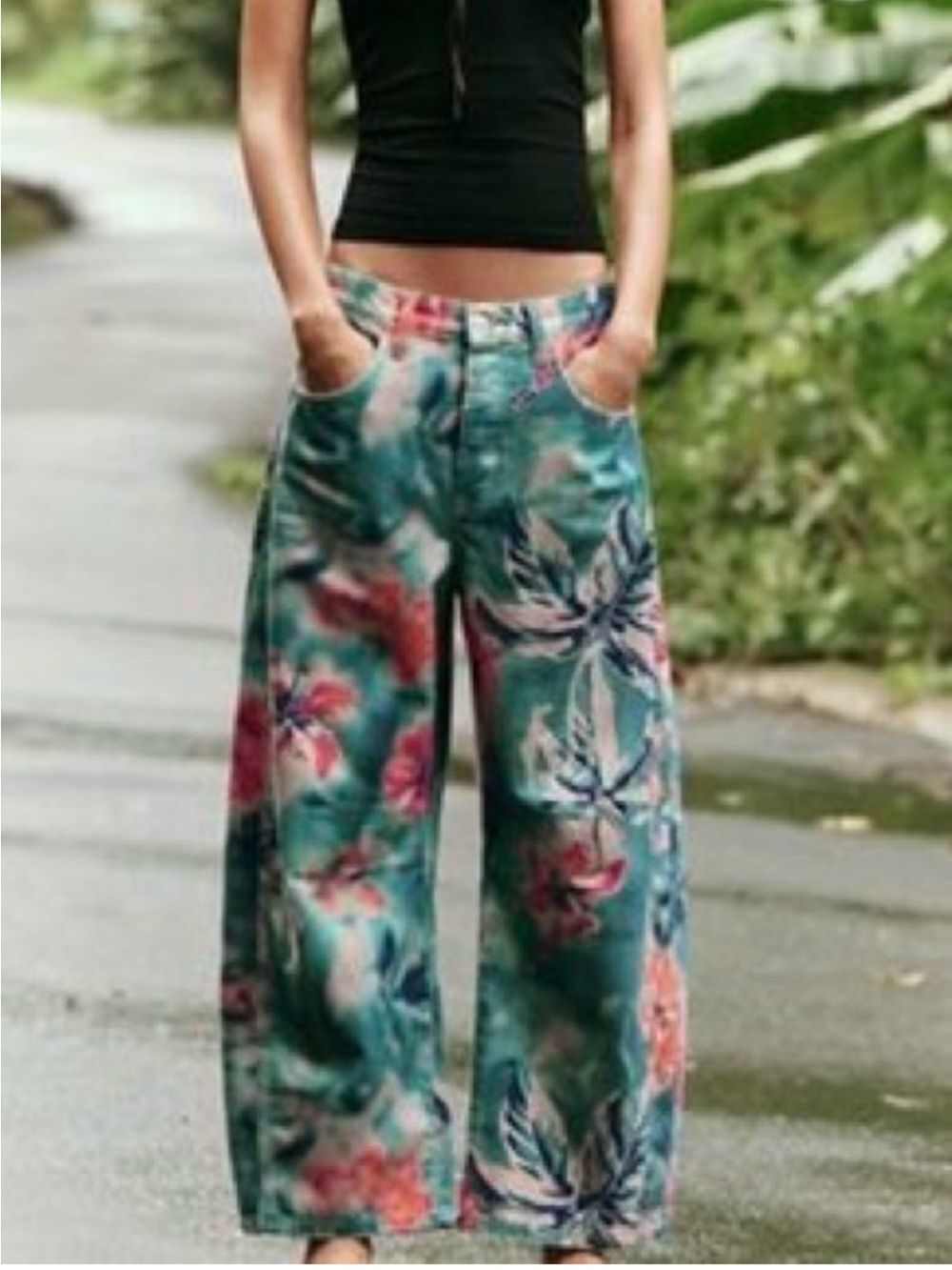 We The Free People Good Luck Printed Barrel Jeans Pool Floral